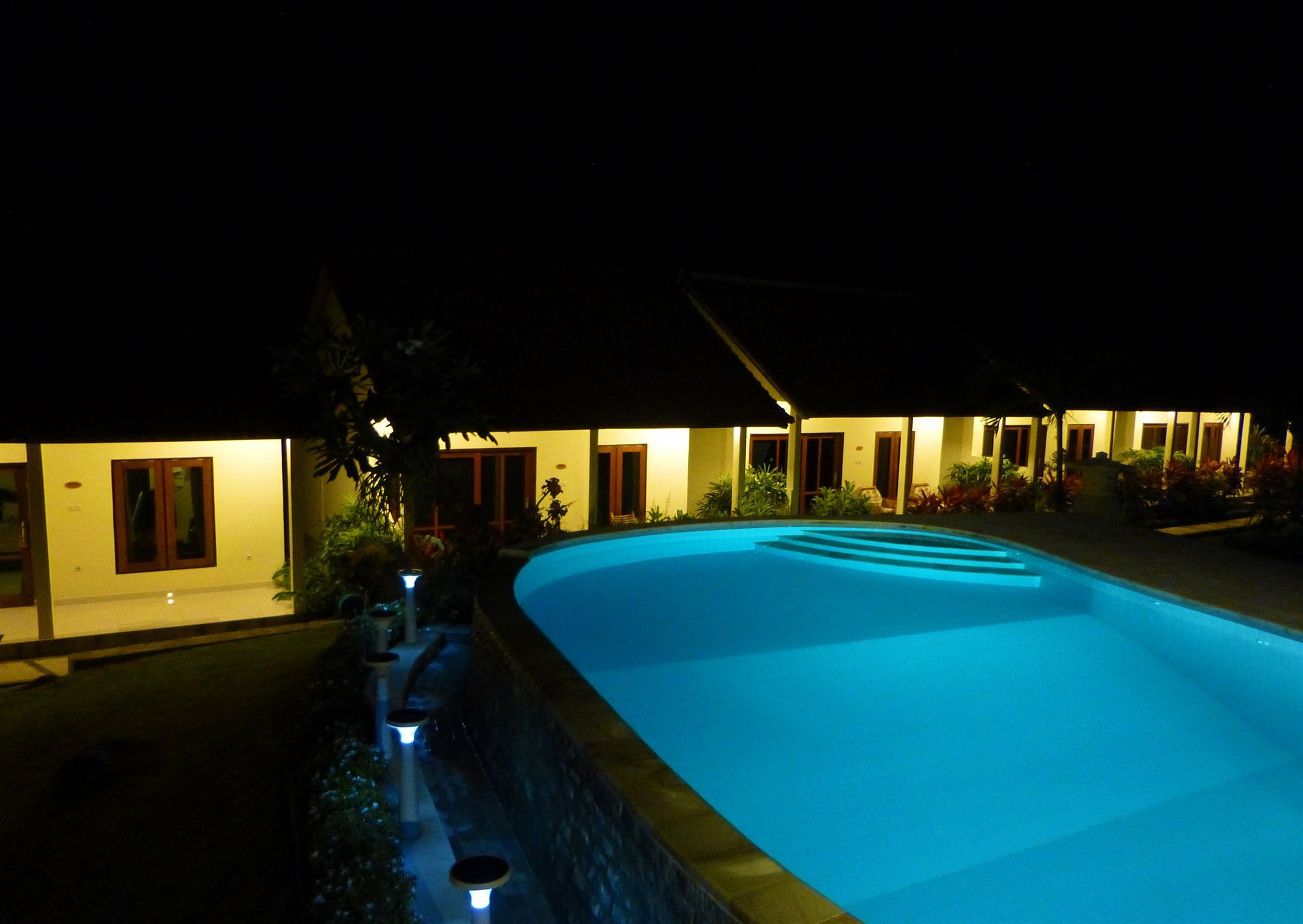 Ocean Sun Dive Resort Tulamben Exterior foto